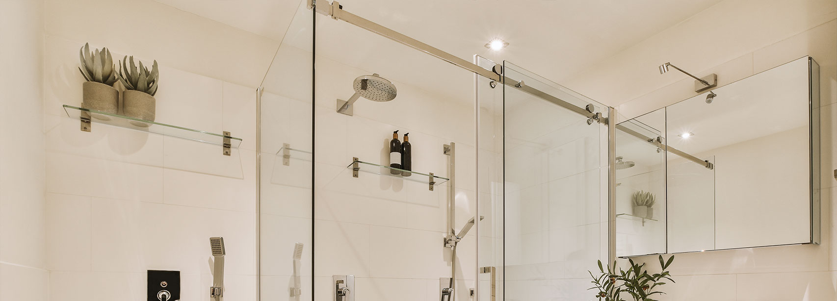 Shower doors for small bathrooms